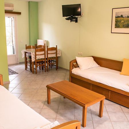 Chrisanthi Apartments Sívota Exterior foto